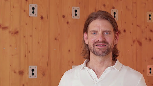 Institut für Yoga & Ayurveda