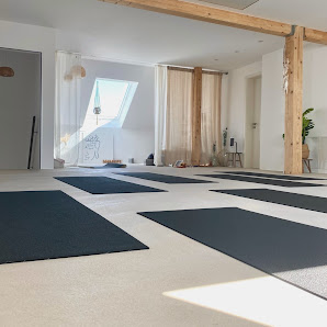 bine.yoga YOGASTUDIO Hahnheim + Online