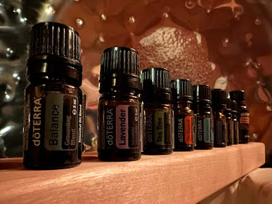 Aroma Touch-Kundalini Yoga-Klangmassage