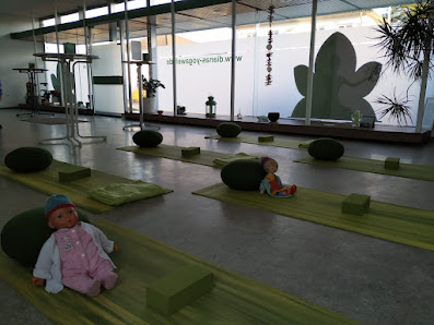 Dianas Yogawelt