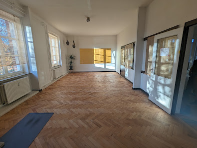 Katzekuh Yoga