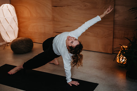 Isabel Mankas-Fuest - Yogalehrerin in Willich, Meerbusch und Krefeld