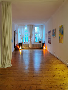 Isabel Mankas-Fuest - Yogalehrerin in Willich, Meerbusch und Krefeld