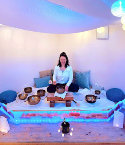 Yoga Claudia Ringgenburger