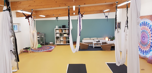 Aerial Yoga & Pilates