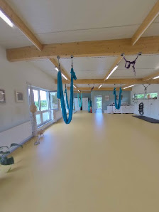 Aerial Yoga & Pilates