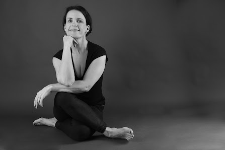 Angelika Zimmer • Yogatherapie im Ennepe-Ruhr-Kreis • Yogalehrerin BYV • Yogatherapeutin BYAT •