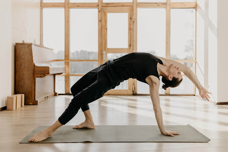 YOGA Maximilian Steib