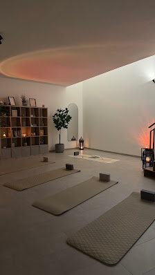 Yoga Studio | Essence of myself