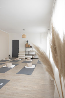 Mindfulness Yoga