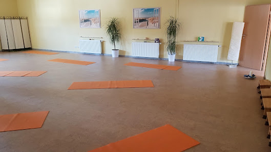Yogaschule Claudia Schötz