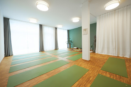 māyoga Studio (maayoga)
