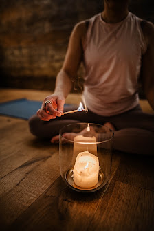 Om & Light Yoga