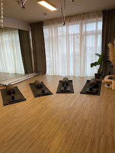 Flow Heaven Yoga - Aerial Yoga, Hatha Yoga, Specials