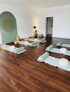 Lotuswolke Kinderyoga- Hypnobirthing