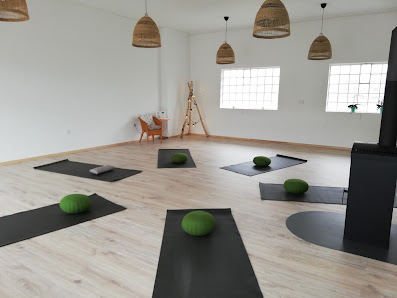 YOGAWERKSTATT Silke Weber