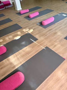 YOGALOVE