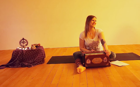 ananda mama