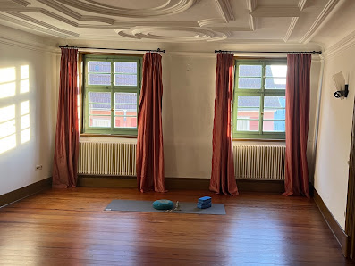 Yoga mit Sandra Wehrle