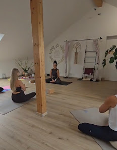 Yoga Studio - Langenau - Silke Schrem