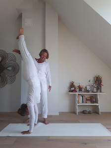 Chakra Seven Yoga Hamburg