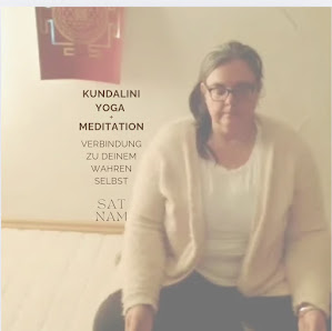 Heart & Soul Yoga & WomanMentoring - Petra Joser
