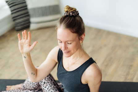 Yoga, Yogatherapie, Hormon-Coaching für Frauen