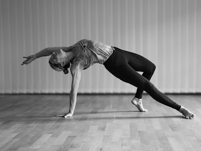 insaja yoga & dance