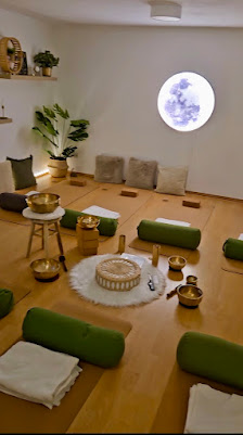YogaLiebe by Jasmin