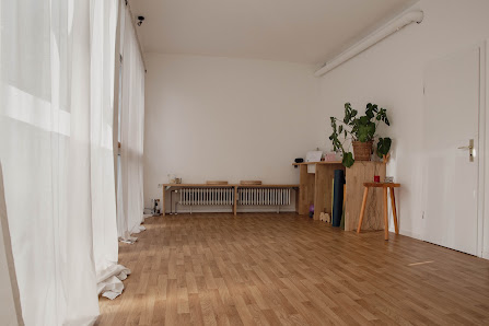 Raum Für.. Functional Krafttraining, Yoga, Pilates