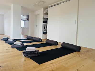 Just-You-Yoga