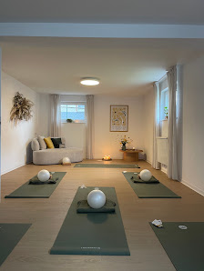 Jana Patrizia Späth | Praxis für Psychotherapie (HeilprG) & Yogastudio