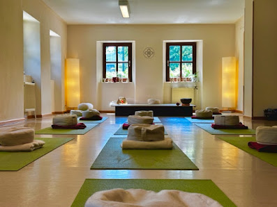 Yoga Now - Yogazentrum Attendorn