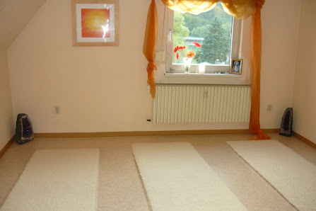 Yoga and more - Heike Becker - Entspannungsinsel