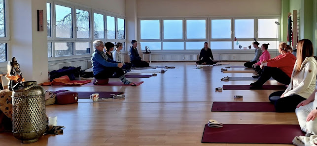 Gauri Yoga Steffi Bosch