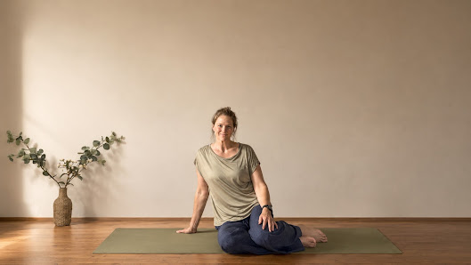 Dani Dachs - Yoga & Klang