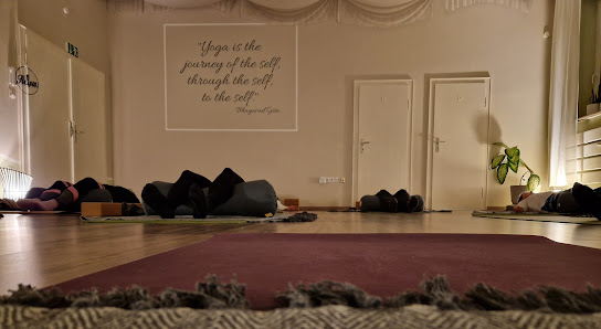 Niyama Yoga Studio by Petra Wolfrum