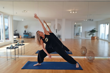Yogastudio Erding & Yoga Retreats by SUZANANDA