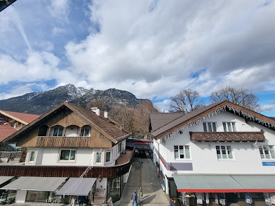 Yoga Loft Garmisch