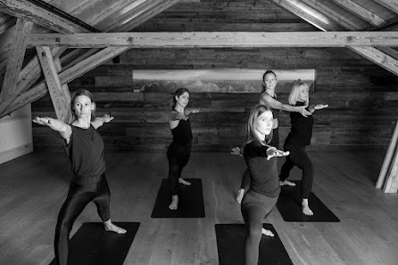 POP UP YOGA DACHAU