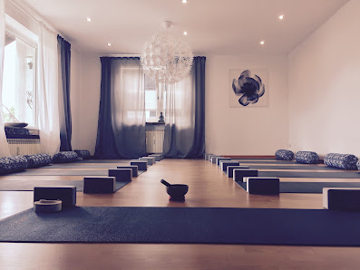 Train your Om Yoga - Coaching - Meditation - Fachberatung für Hochsensibiltät in Hof/Saale