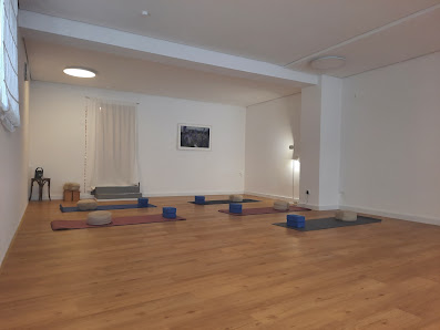 yogaVIVA