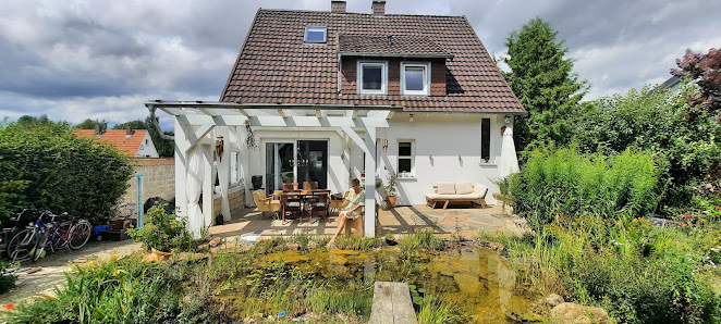 Praxis für Yoga, Physiotherapie und ganzheitliche Heilung Geraldine Gilbert