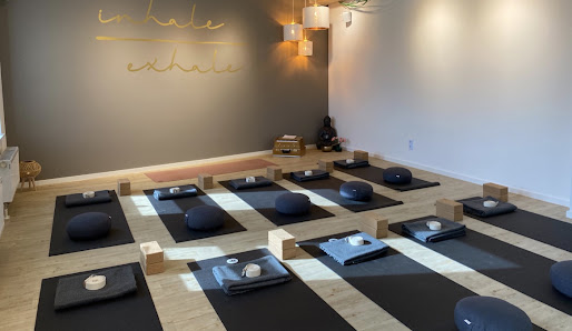 Puremana - Zentrum für Yoga und Gesundheit