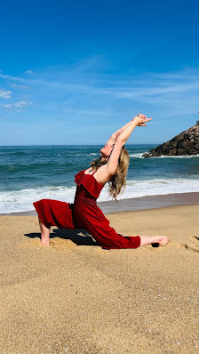 Jennifee Yoga & Massage