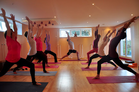 INSPIRATION.YOGA Carolin Thywissen Yoga-Studio Oberhaching - Oberbiberg
