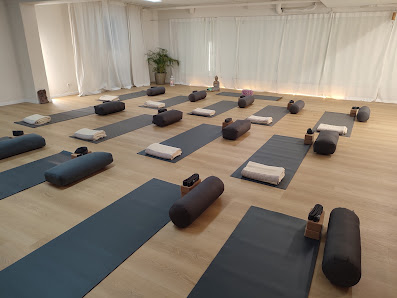 Riverflow Yoga