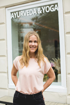 Tina Panknin | Psychologische Beratung & Psychotherapie (HeilprG) – Ayurveda Massagen, Yoga. Praxis | Hamburg Winterhude