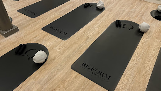 RE:FORM Studio - Mat Pilates & Yoga