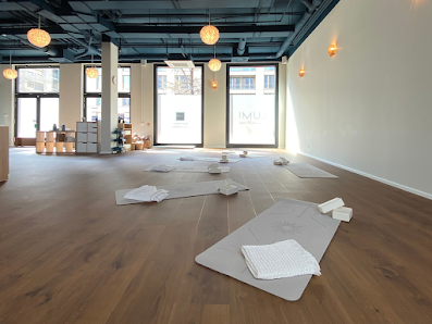 LUMI Yoga & Pilates